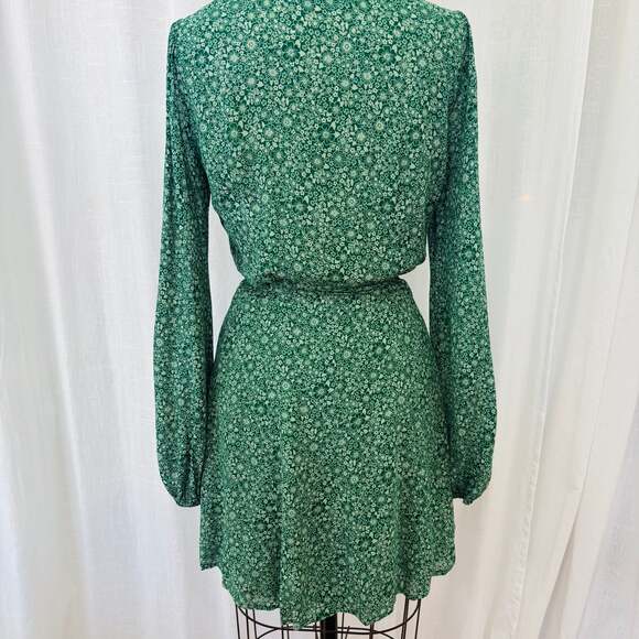 Reformation - Picture 2 of 7